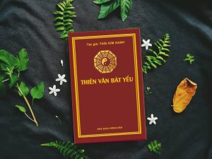 Thiên Văn Bát Yếu (Cuốn 5 Kim Oanh Ký) - Thái Kim Oanh